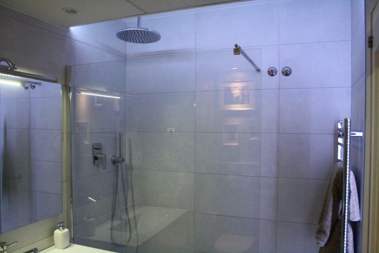 Premium Luxury City Center Madrid - Alojamiento De Temporada ภายนอก รูปภาพ